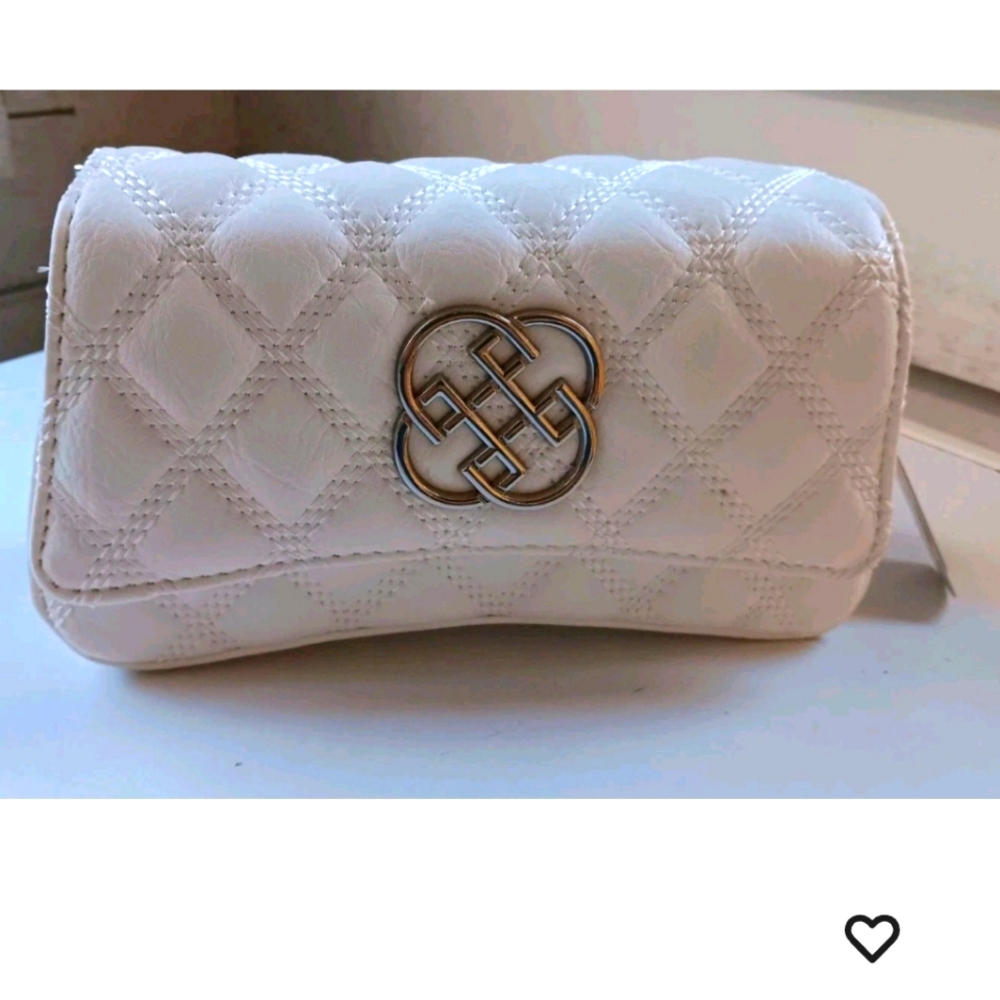 Daisy Fuentes White Quilted Crossbody